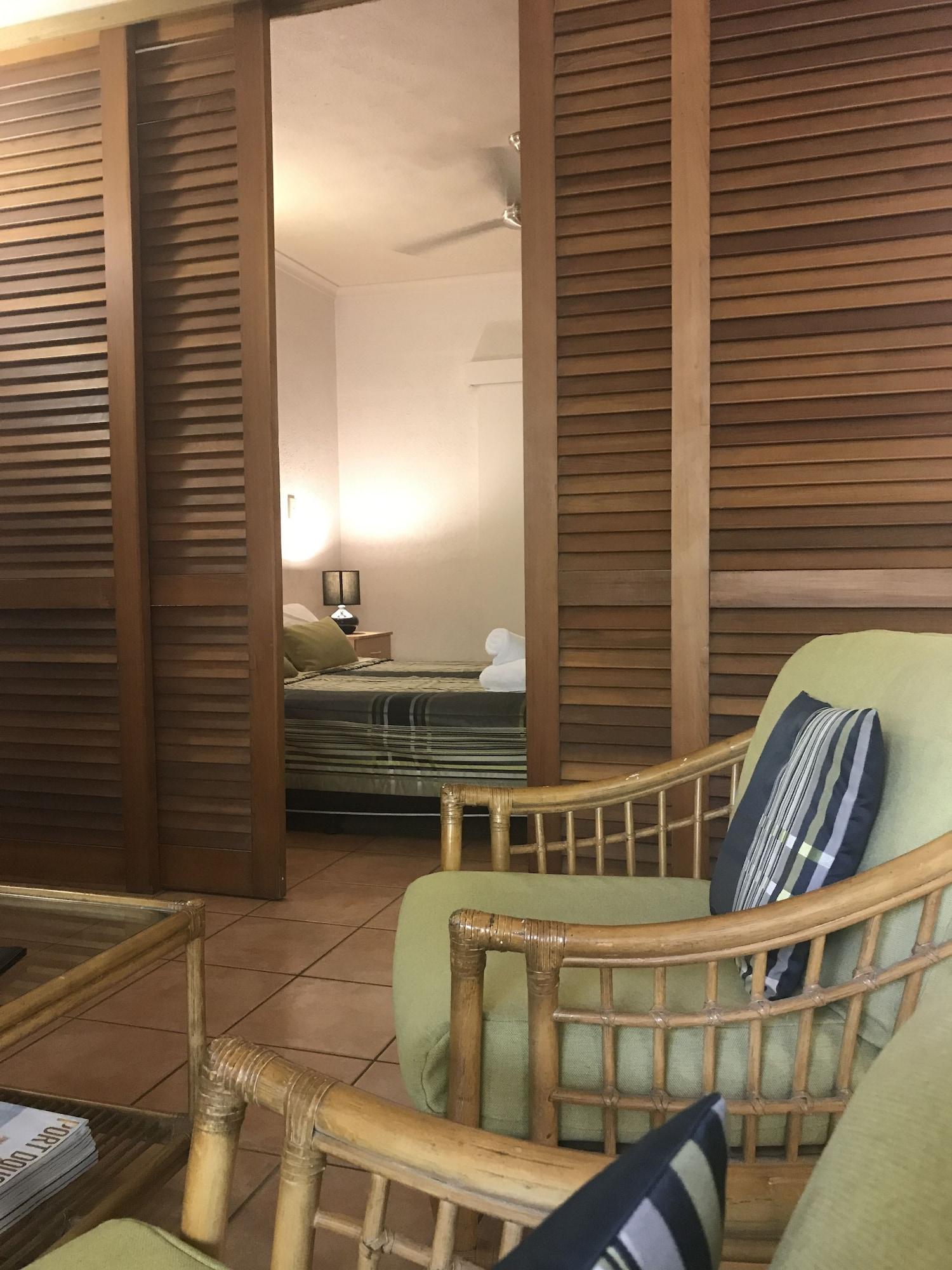 Port Douglas Palm Villas Exterior photo