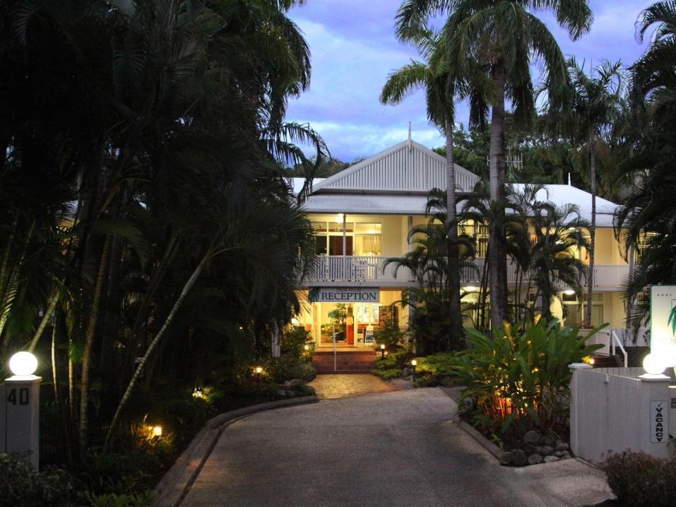 Port Douglas Palm Villas Exterior photo
