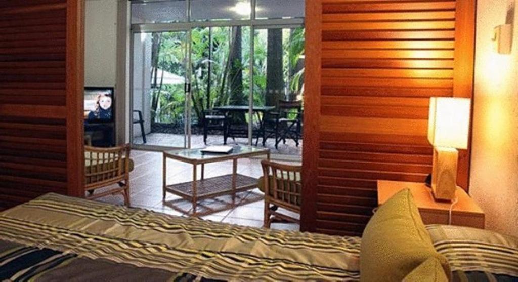 Port Douglas Palm Villas Exterior photo