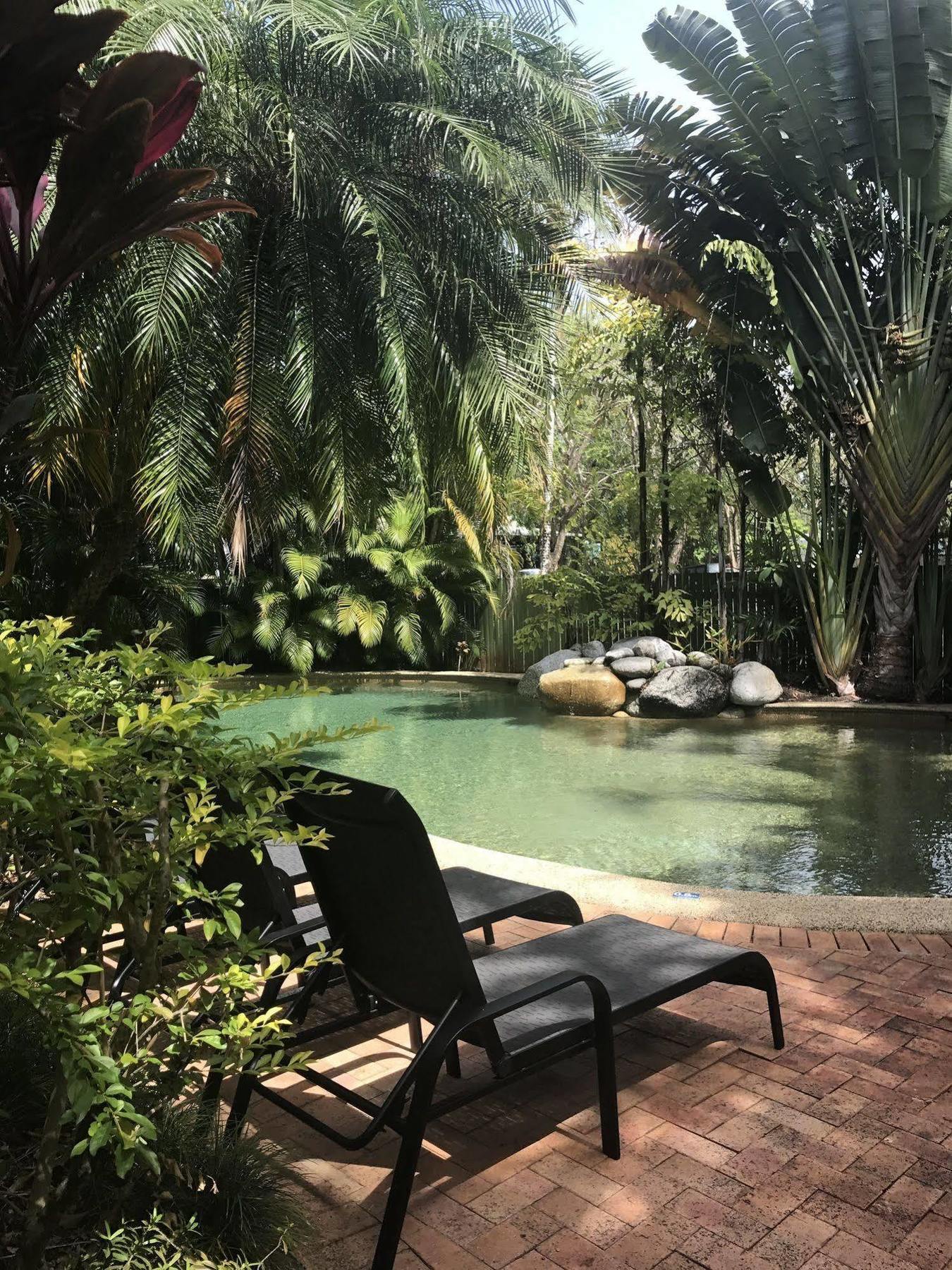 Port Douglas Palm Villas Exterior photo